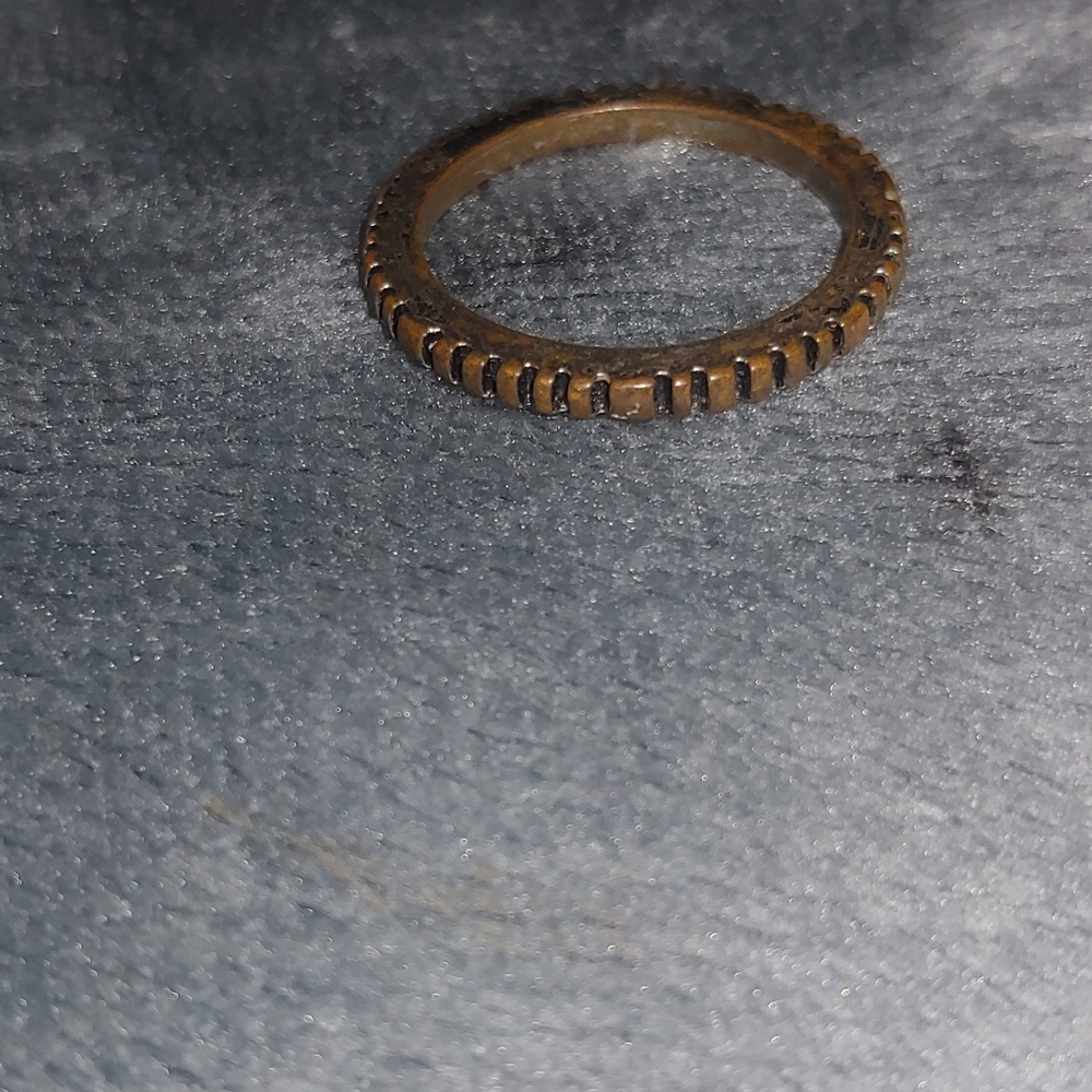 Elegant Brown Ring